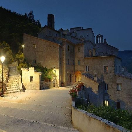 Castello Di Postignano Hotel Sellano Buitenkant foto